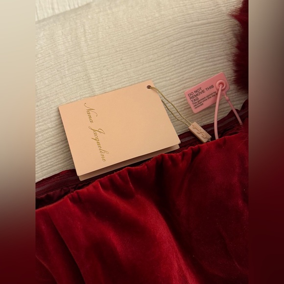 Simone Velvet Dress (red) - Picture 6 of 7